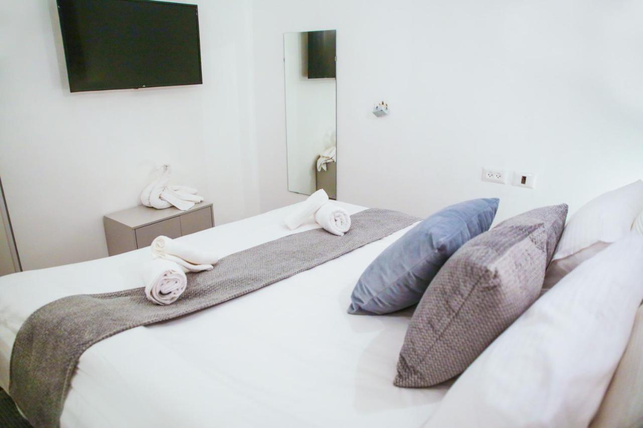 Yalarent Midtown Towers Tlv Apartman Tel-Aviv Kültér fotó