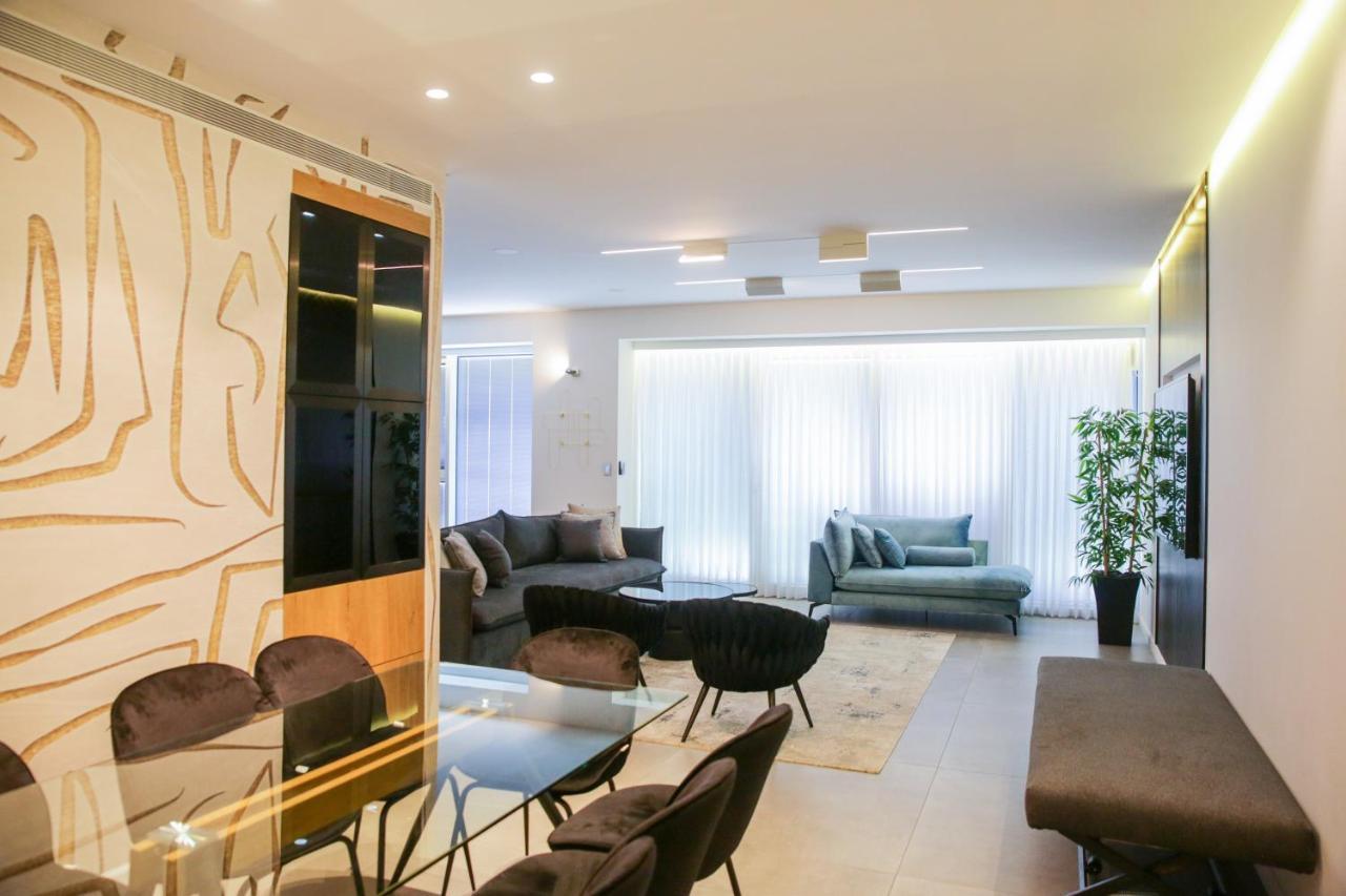 Yalarent Midtown Towers Tlv Apartman Tel-Aviv Kültér fotó